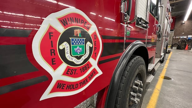 winnipeg-fire-paramedic-crew-member-attacked-with-pole-while-responding-to-vehicle-fire
