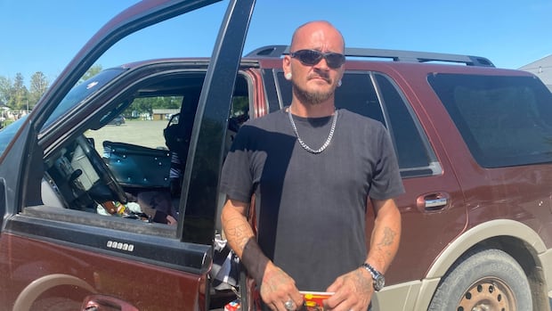 unable-to-secure-housing,-man-living-out-of-car-says-he’s-getting-unspoken-message-‘go-back-to-dealing-drugs