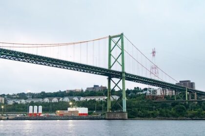 mackay-bridge’s-lifespan-is-almost-up,-but-what-happens-next-isn’t-clear
