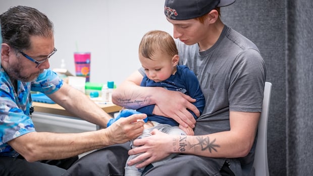 vaccination,-immunity-and-records:-your-questions-on-measles,-answered