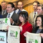 artist-slams-manitoba-government’s-‘unbelievable’-donation-request-for-‘buy-local’-gift-bags