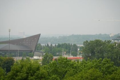 heat-wave-expected-to-end-thursday-night,-air-quality-concerns-remain