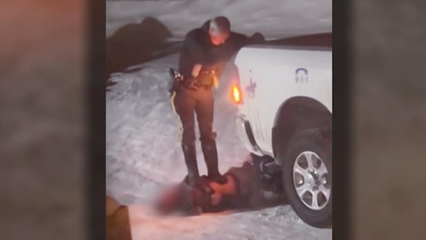 no-charges-for-manitoba-rcmp-officers-who-tasered-man,-stood-on-his-chest-after-he-resisted-arrest:-watchdog