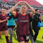 lauren-rowe-lifts-afc-toronto-to-5th-straight-win,-scoring-late-against-tides