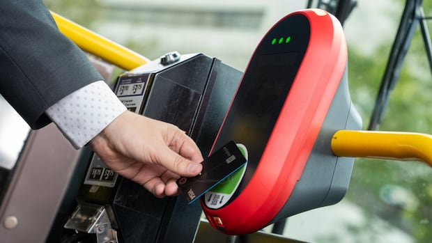some-barrhaven-commutes-are-now-so-long-oc-transpo-charges-passengers-twice