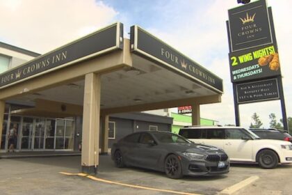 1-in-10-manitoba-wildfire-evacuees-waiting-in-shelters-as-some-winnipeg-hotels-say-rooms-sitting-empty