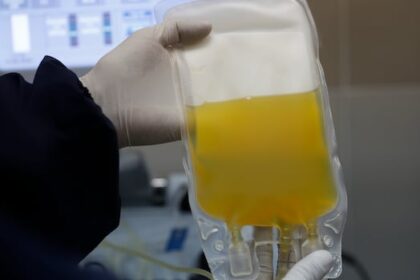 equipment-failure-at-winnipeg-clinic-caused-blood-plasma-donor’s-kidney-injury,-lawsuit-alleges