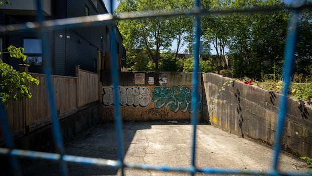 victims-or-wrongdoers?-inside-the-$1.6m-financial-fight-over-a-fire-plagued-vancouver-property