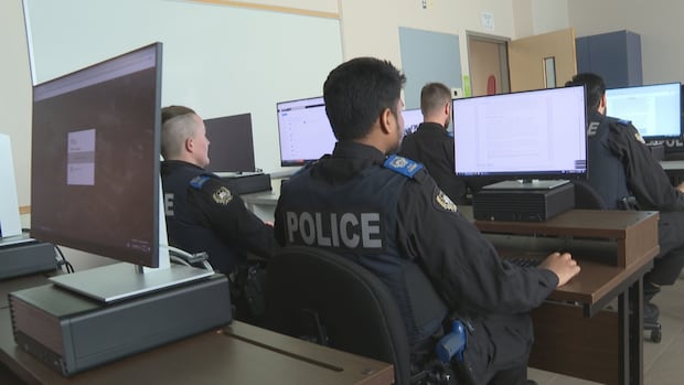 charlottetown-police-offer-free-tuition-to-some-cadets-amid-nationwide-policing-shortage