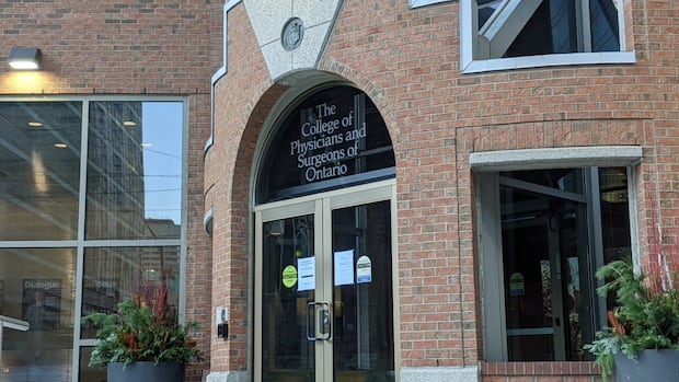 former-pembroke-doctor-facing-sexual-assault-charges