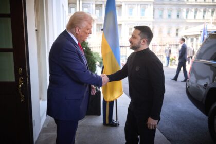 gwynne-dyer:-trump-agrees-to-weapons-for-ukraine-as-nato-buys-time