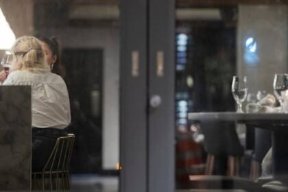 quebec-restaurants-can-now-charge-you-for-making-a-reservation-and-not-showing-up