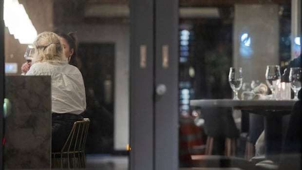 quebec-restaurants-can-now-charge-you-for-making-a-reservation-and-not-showing-up