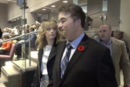 bill-9-‘nearly-impossible’-to-implement,-rick-chiarelli’s-accuser-tells-committee