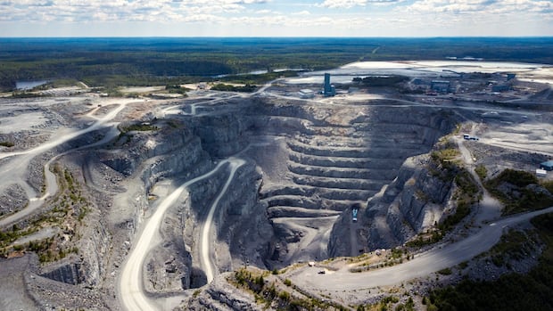 kiashke-zaaging-anishinaabek-chief-‘ambivalent’-about-lac-des-iles-mine-closure