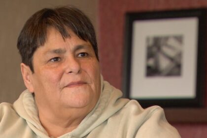‘nowhere-for-us-to-go’:-wildfire-evacuees-from-northern-saskatchewan-seek-refuge-in-alberta