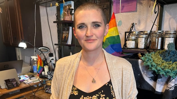 security-footage-showing-man-ripping-pride-flags-from-pei.-storefront-goes-viral