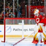 calm-in-the-crease:-inside-gwyneth-philips’-ascension-to-the-ottawa-charge’s-starting-job