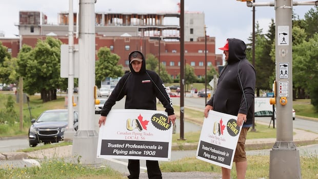 construction-trades-strike-ends-in-cape-breton-with-what-employers-call-‘historic’-deal