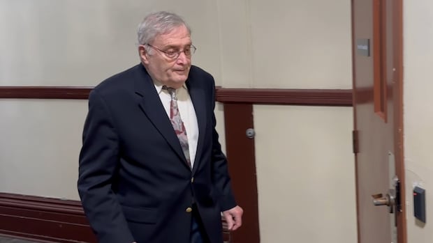 closing-arguments-heard-in-case-of-halifax-dentist,-82,-accused-of-slapping-child-patients