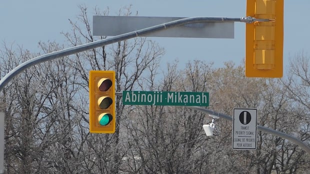 weeklong-disruptions-expected-at-abinojii-mikanah,-st.-mary’s-road-intersection-due-to-overnight-roadwork