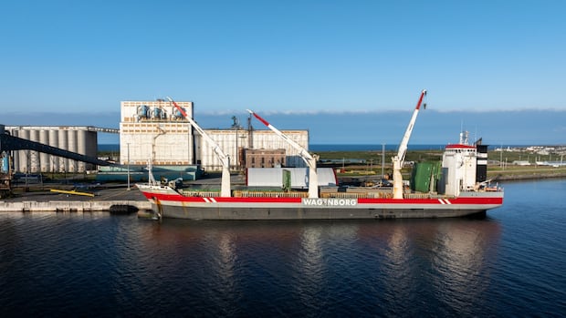 manitoba-has-‘first-mover-advantage’-to-establish-arctic-trade-corridor,-premier-says