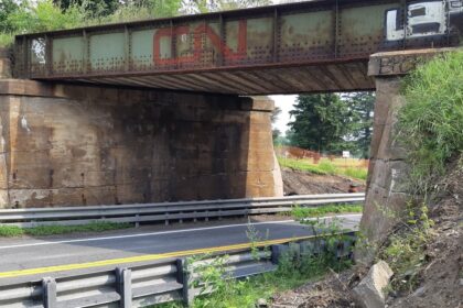 time-to-say-goodbye-to-this-100-year-old-cn-rail-bridge-in-ottawa