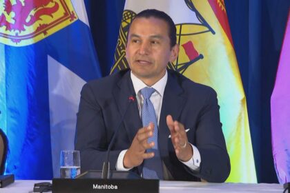 kinew-wants-to-improve-universal-health-care,-smith-says-major-projects-needed-to-fund-it