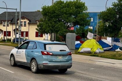 ban-homeless-encampments-beside-major-roadways,-says-winnipeg-city-councillor