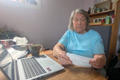 sydney-woman,-85,-‘ached-all-over’-from-climbing-stairs-after-airline-didn’t-supply-ramp