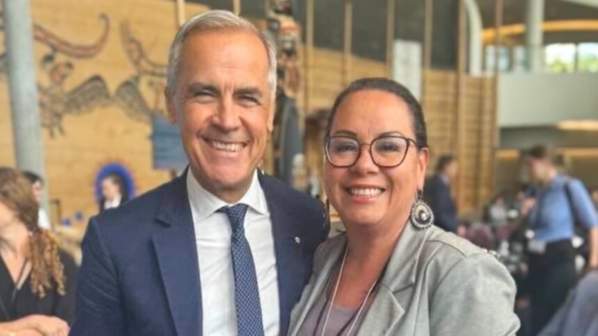 lennox-islands-new-chief-gets-the-prime-ministers-ear-during-national-summit