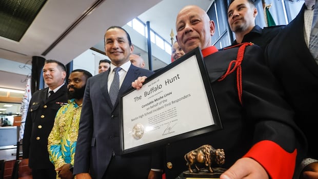 brandon-sword-attack-1st-responders-awarded-order-of-the-buffalo-hunt