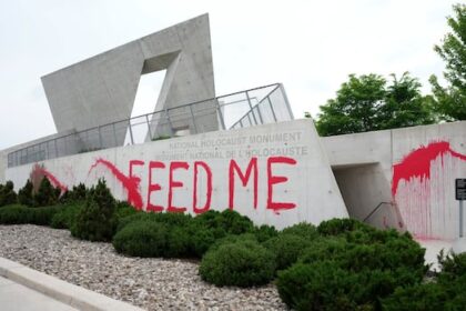 former-city-lawyer-who-defaced-national-holocaust-monument-pleads-guilty