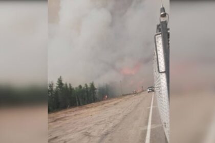 power-out-in-leaf-rapids-due-to-wildfire-that-claimed-several-buildings-this-week