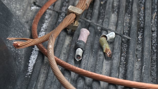 winnipeggers-call-for-crackdown-on-scrap-dealers-buying-stolen-metals