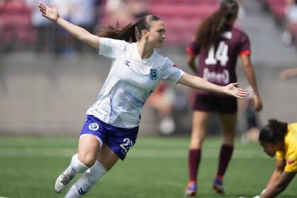 olivia-scott-scores-to-lift-ottawa-rapid-past-halifax-tides