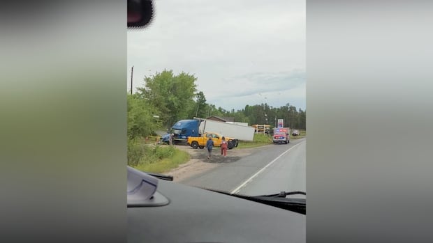 crash-between-semi,-suv-backs-up-traffic-on-trans-canada-highway-near-manitoba-ontario-border
