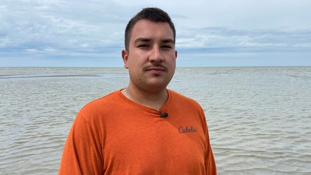 ‘there-was-no-hesitation’-when-portage-la-prairie-man-saved-2-year-old-from-drowning