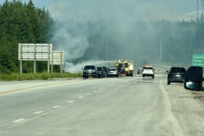 pilot-and-passenger-killed-in-crash-of-piper-pa-31-navjo-airplane-in-deer-lake