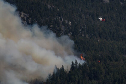 out-of-control-wildfire-near-lytton,-bc.,-triggers-evacuation-alerts