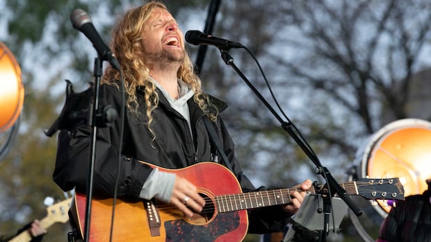 how-us.-christian-musician-sean-feucht-put-freedom-of-expression-to-the-test-in-canada