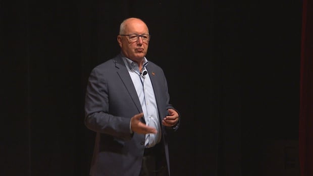 in-winnipeg,-us.-ambassador-to-canada-issues-warning-not-to-overlook-cross-border-ties