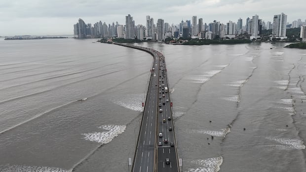 tsunamis:-what-are-they-and-how-do-they-happen?