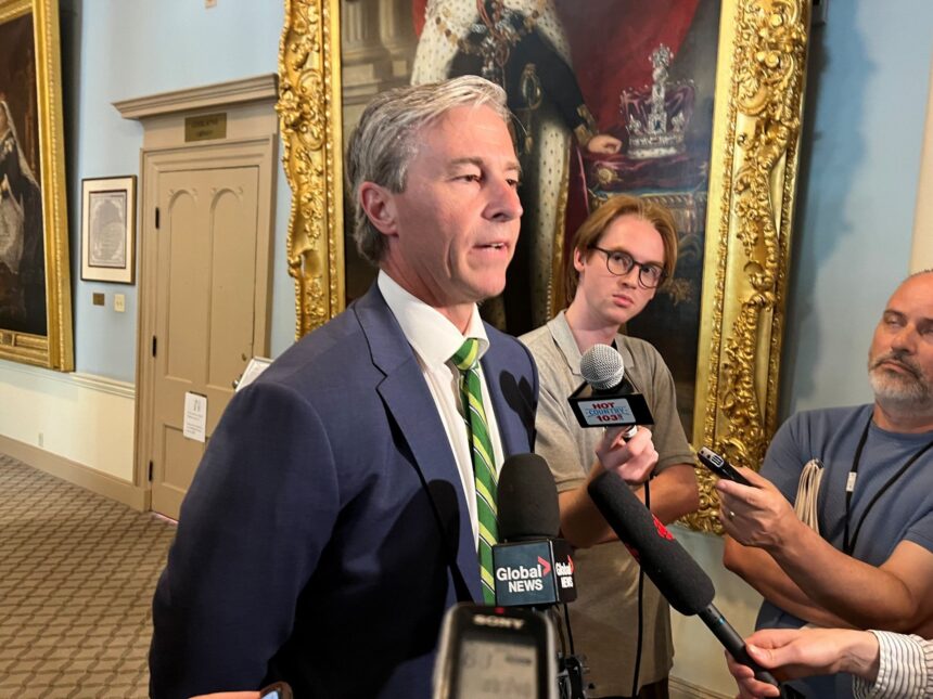 tick-found-on-the-avalon-tests-positive-for-lyme-disease,-but-province-says-risk-for-residents-remains-low