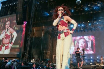 a-drone,-rental-truck-and-curly-red-wig:-how-chappell-roan’s-viral-sask.-focused-teaser-was-produced