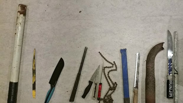 sask.-government-going-after-street-weapons-in-public-settings