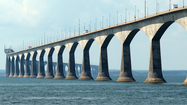 islanders-from-east-to-west-‘thrilled’-about-confederation-bridge-toll,-ferry-rate-reductions