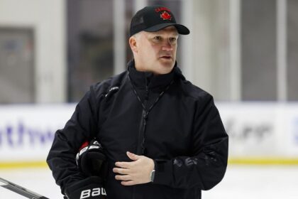 nova-scotia’s-troy-ryan-and-kori-cheverie-team-up-again-to-run-canadian-women’s-olympic-hockey-team-bench