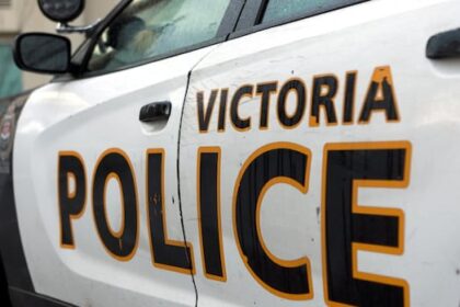 police-watchdog-called-in-after-man-injured-during-victoria-arrest
