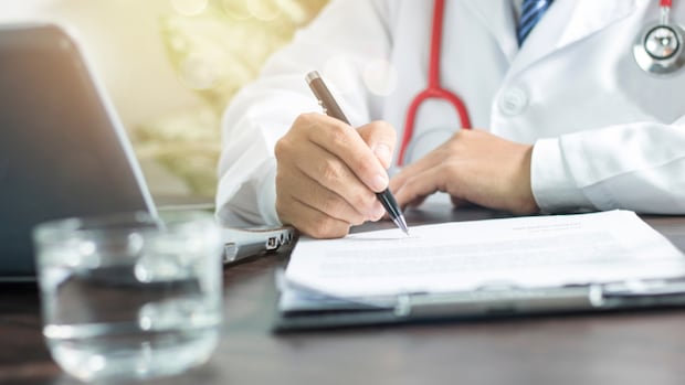 ontario,-medical-association-near-new-compensation-deal-they-say-will-help-retain,-recruit-family-doctors